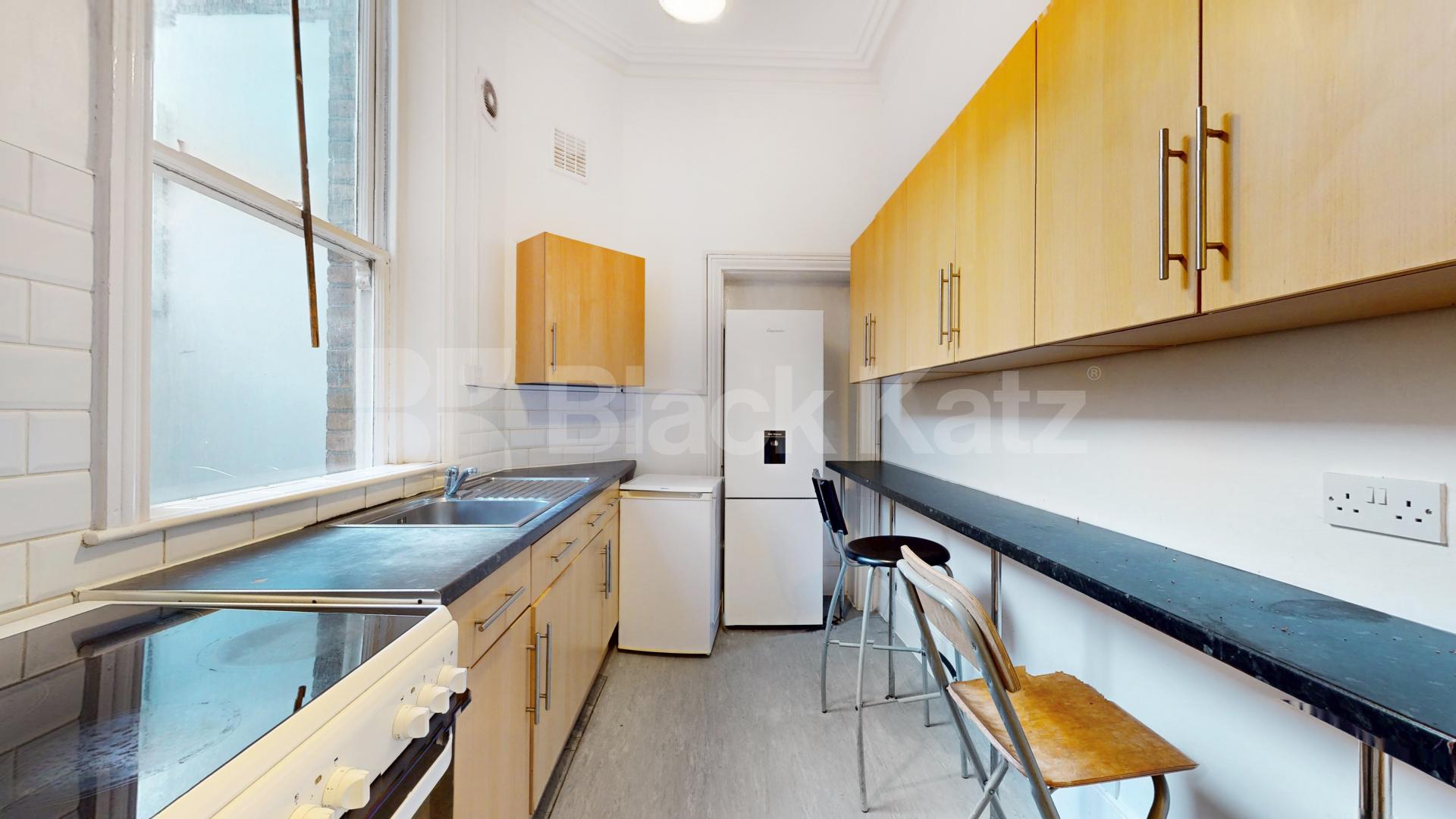 Modern Apartment Portnall Road, Maida Vale